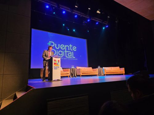 Foto 57 - Puente Digital 2026